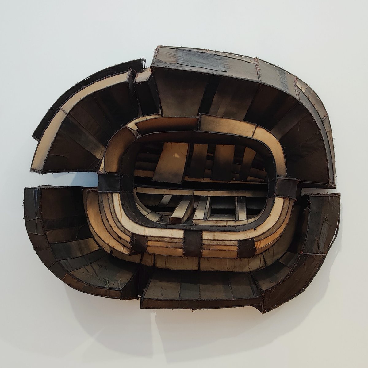 ArtNomads's tweet photo. #leebontecou will always be a fav for us ❤️ #untitled 1962 from the #kunst #museum on #museummonday
#moma #monday #bontecou #sculpture #modernart #arttravel #artnomads #ArtAdventureTravel https://t.co/U8vgbs1XfE