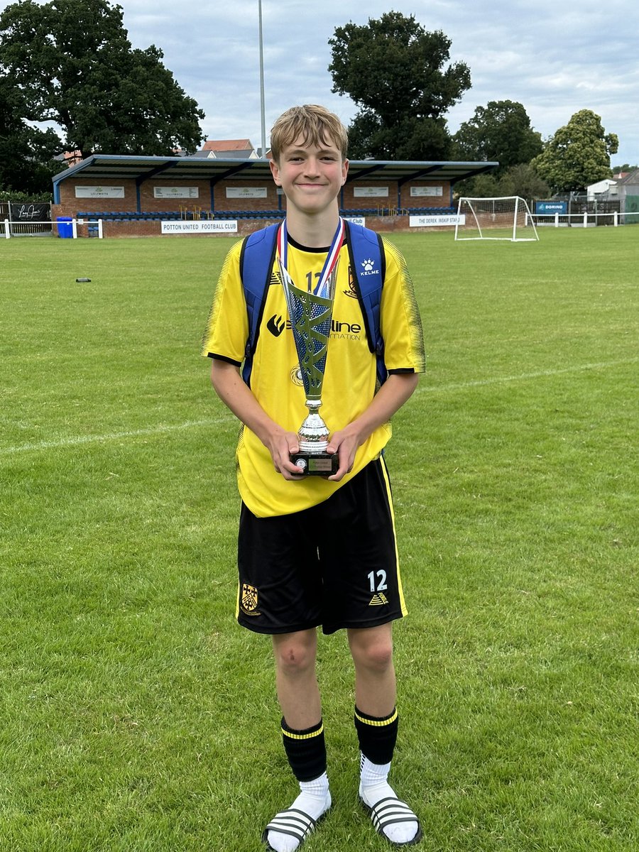 NewallColin's tweet photo. Great tournament win at the @PottonUnited U14 sixes for @PrioryParkside , really well run event, 4 goals in tournament football is becoming a habit #easteropen 😀 https://t.co/TdVyVwF2TD