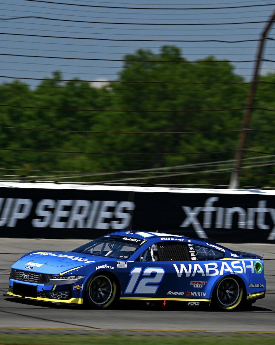 BACK IN VICTORY LANE 🏆 <a href="/Blaney/">Ryan Blaney</a> takes it all at <a href="/PoconoRaceway/">Pocono Raceway</a> 🏁🏁