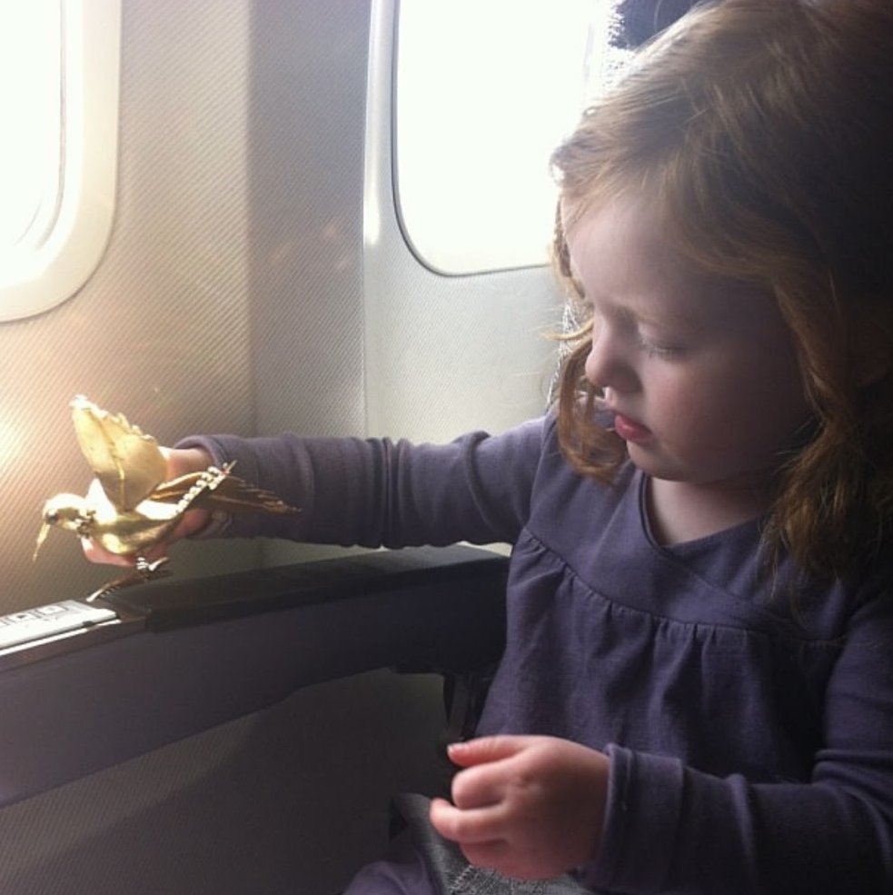 We sat behind Richard Simmonds on a plane when our daughter was 3 years old.

He turned around, talked with us for a bit, and then gave her this hummingbird he had clipped on his shoulder.

He said his mama always told him, "if you can't be nice, stay home" ❤️

RIP