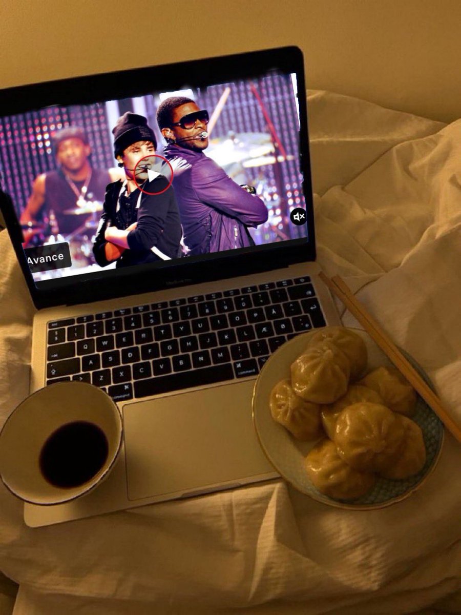 PRlNCEOFPOPSTAN's tweet photo. “sorry i’m super busy today”

the busy: https://t.co/AfMDxDB3k5