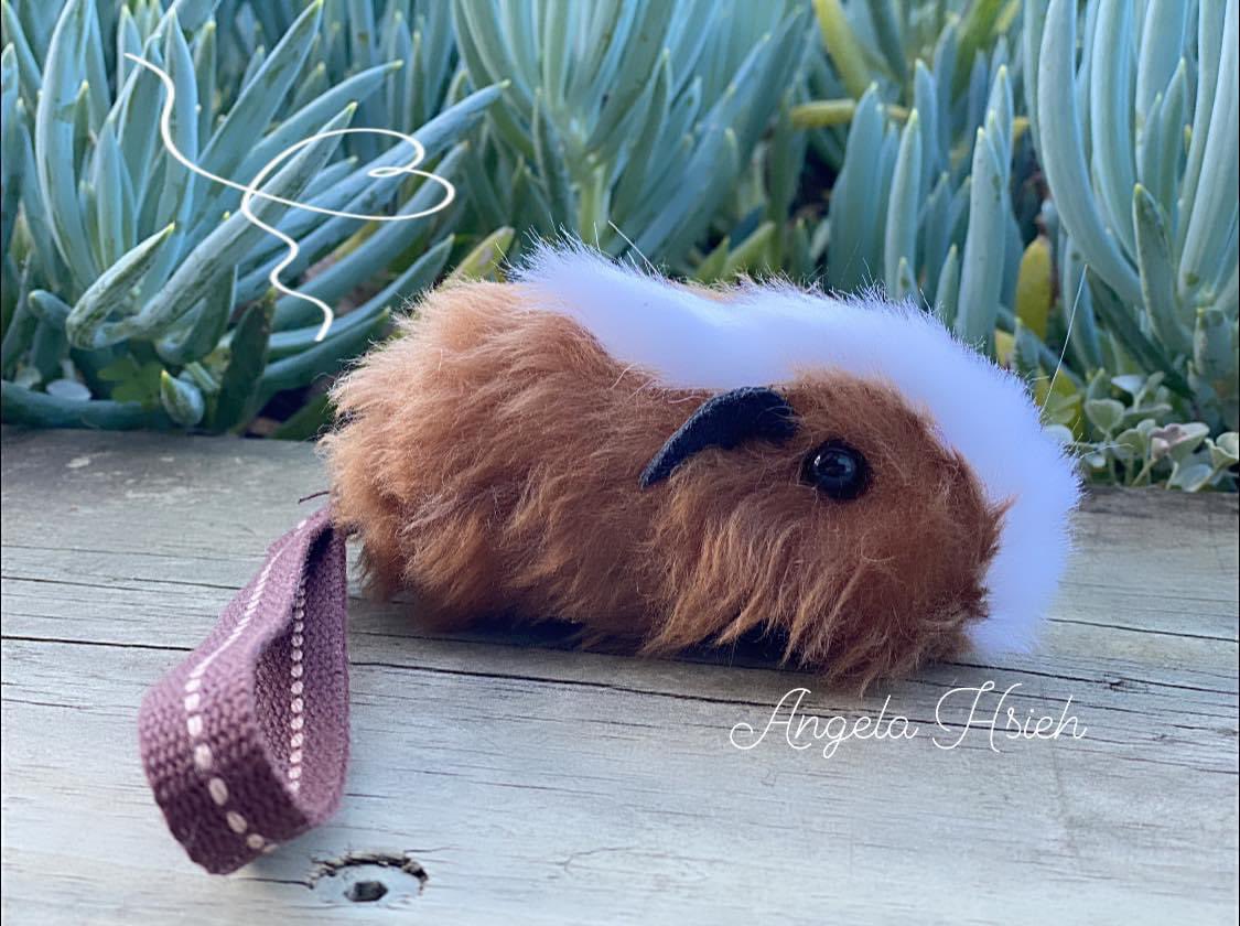 plushguineapigs's tweet photo. Guinea Pig Keychain 🐹
~ Made to order available
~ Available in Black, White & Browns colours
#plushguineapigs
#guineapigplush
#plush #handmadebyangelahsieh #giftidea #gift #nzmade #handmade #keychaincustom https://t.co/Cm5ghgVIjF