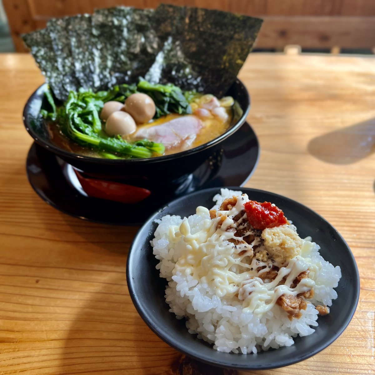 houkiya_yonago's tweet photo. おはようございます🌞

7/15(🏖️月㊗️)☀️昼夜通し営業🌙
🈺10:30〜20:30(L.O)

【フォロワー特典】
空心菜 ¥50
九条ネギ ¥50
⚠️本投稿を[いいね&amp;リポスト]必須

3連休最終日‼️
皆さん🍜&amp;🍚は好きですか⁉️
自分は大好きです‼️
🍜&amp;🍚がしたいです‼️

本日も🍜&amp;🍚で‼️
スラムダンク‼️

夜まで営業してます💁🏻‍♀️ https://t.co/XTYUhn33DP