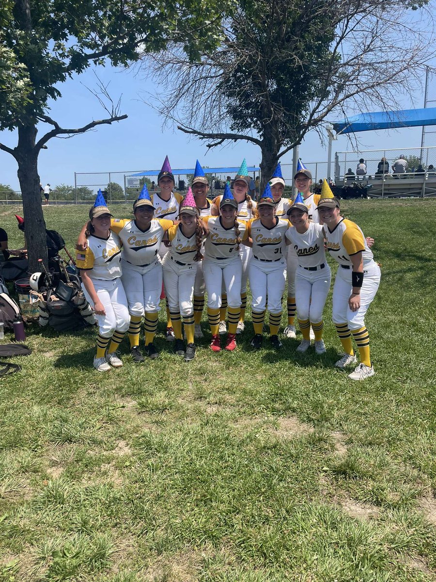 And just like that my summers full of travel softball are over! 

My end of season stats: 
48 AB
.449 AVG
.550 OBP
22 H
16 1B
6 2B
11 RBI
3 SO

So ready to be a cougar! <a href="/BCCSoftball/">Barton Softball</a> 
#Rollcougs