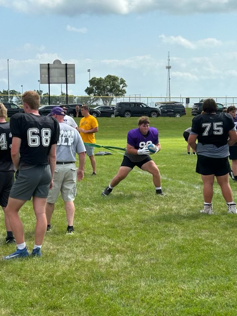 Had a wonderful day at <a href="/UNIFootball/">UNI Football</a> Showcase camp!!! Wonderful atmosphere and full of great coaches <a href="/AtifAustin/">Coach Austin</a> <a href="/PrepRedzoneIL/">Prep Redzone Illinois</a> <a href="/RFVarsityFB/">Rock Falls Football</a> #UNIFootball <a href="/DeepDishFB/">DEEP DISH FOOTBALL</a>
