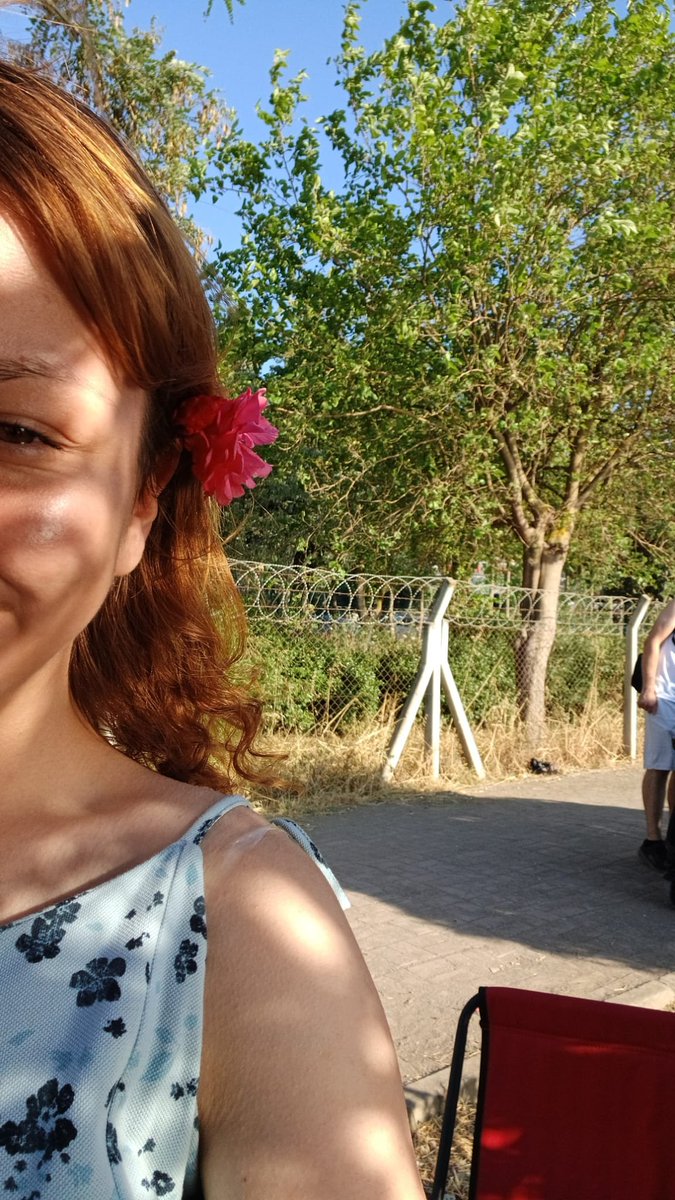 ntuvba's tweet photo. çok güzeldin canım deniz..💙🌸 https://t.co/YXWUpRhohr