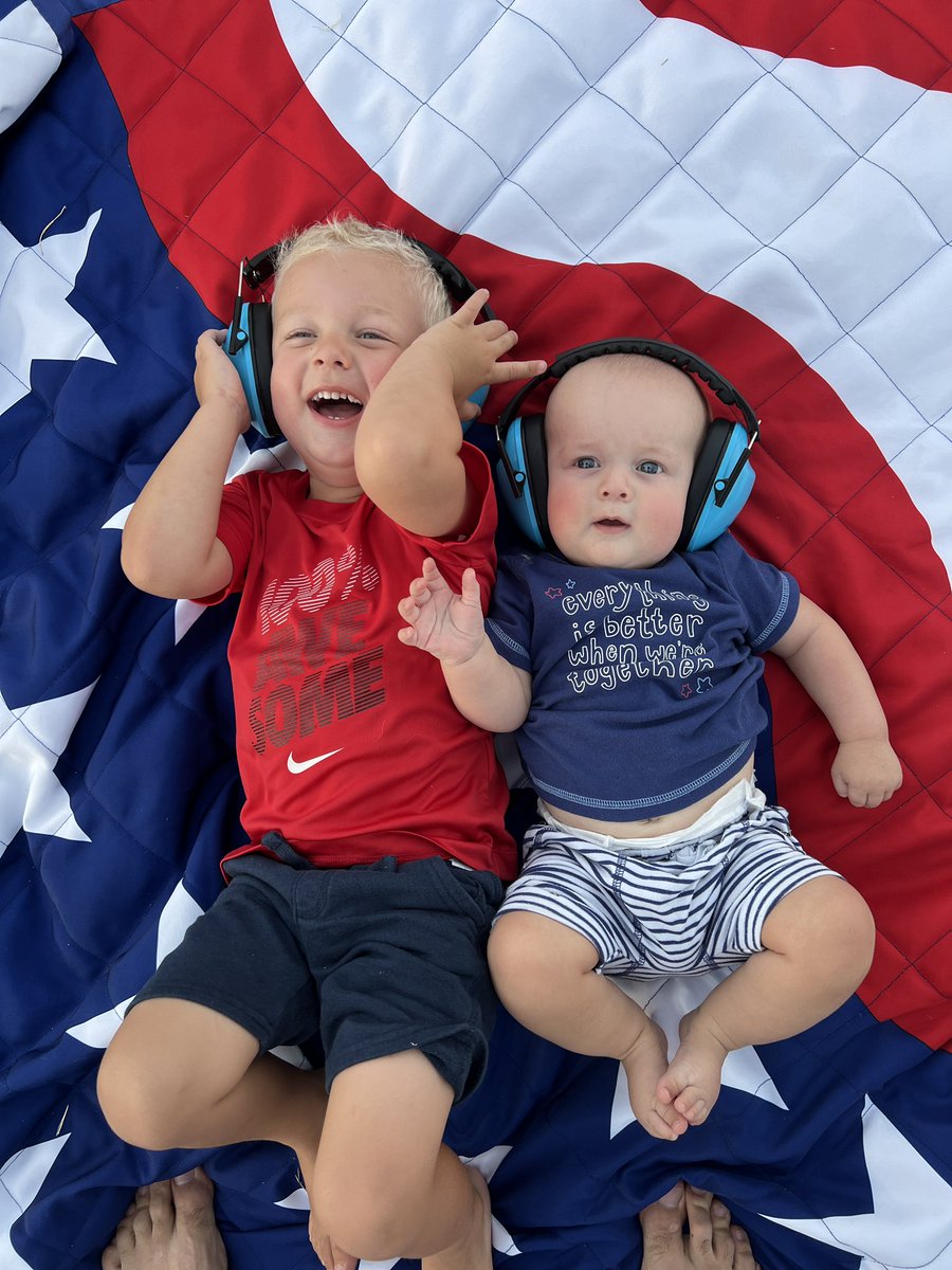 Lauren Bohm tweet media