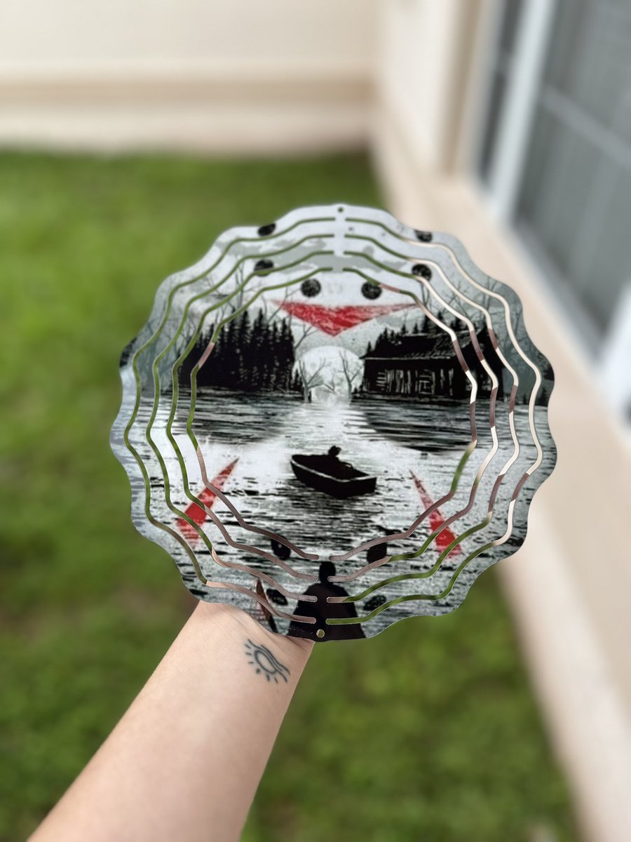 FreaksDesign tweet media