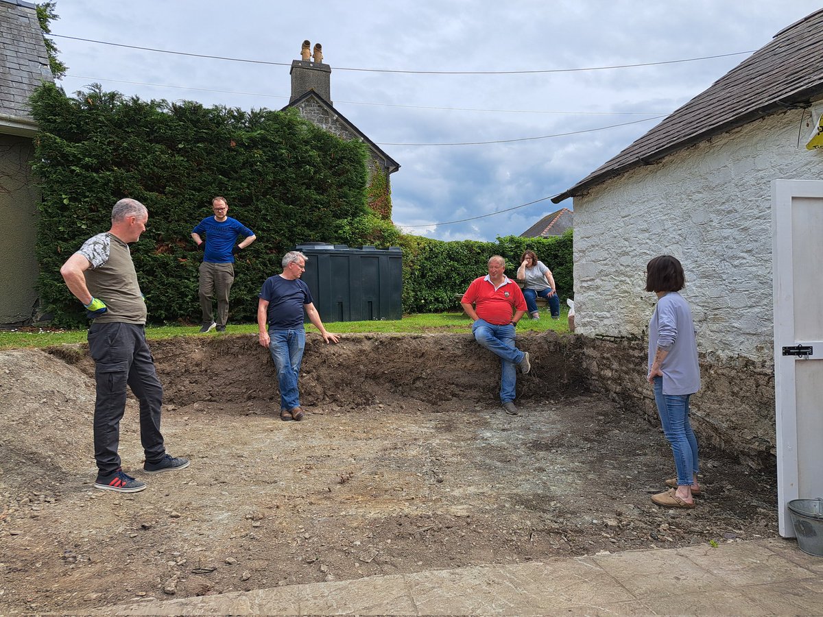 Menter Tafarn Dyffryn Aeron tweet media