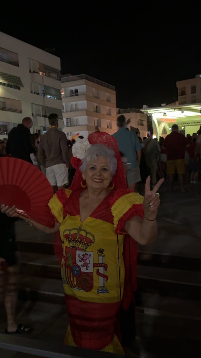 ercovich's tweet image. Vamos! Grattis Spanien 🇪🇸 🏆