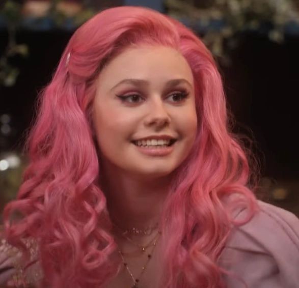 bluecherrysun's tweet photo. Agora o maior feito de Descendentes 4: Bridget vc sempre será a maioral estarei nas trincheiras pra te defender vc merecia muito mais diva they don't deserve you!!!! https://t.co/9RoTLAklha