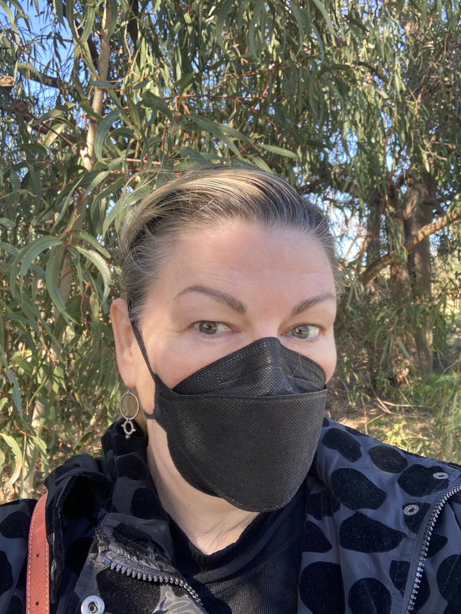 Melissa Challenor (@urbanmel) on Twitter photo #YallMasking
Blue sky 🌌 no clouds ⛅️ and I’m freezing 🥶 even though it’s 18°
Plenty of layers on as I catch the bus 🚌 into Northbridge.
Can99 for the win 🏆 😷
Thanks <a href="/CO2RadicalAus/">CO2 Radical</a> 🙏🏼 #YallMasking
Blue sky 🌌 no clouds ⛅️ and I’m freezing 🥶 even though it’s 18°
Plenty of layers on as I catch the bus 🚌 into Northbridge.
Can99 for the win 🏆 😷
Thanks <a href="/CO2RadicalAus/">CO2 Radical</a> 🙏🏼