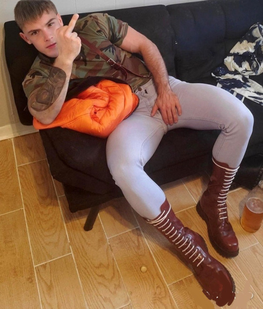 Johns118615Jon's tweet image. 