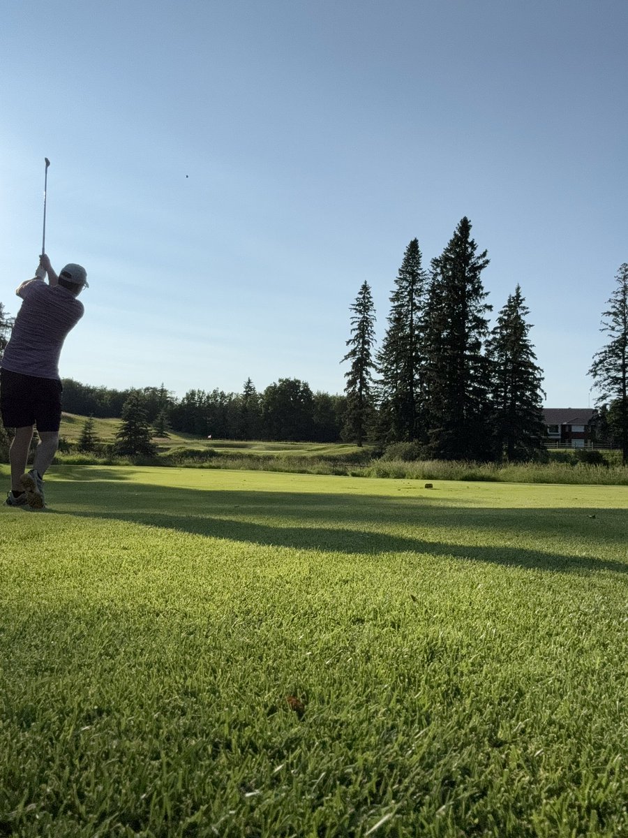 Had a solo therapy session <a href="/wolfcreekgolf/">Wolf Creek Golf</a> ….such a beautiful night on a beautiful course.