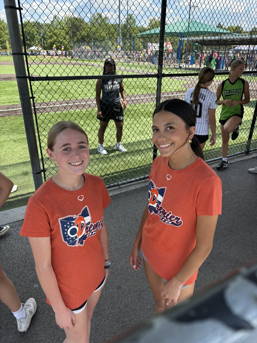 PremierOhioBabb's tweet photo. @tessawarddd and @mackenzie_babb showing off their speed at the World Series skills competition! @premierath https://t.co/CpkONAUX5V