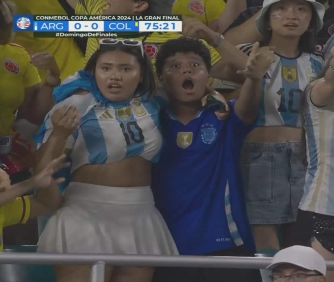 yeis_col1's tweet photo. Están raros estos argentinos. https://t.co/4LgSfFIkUc