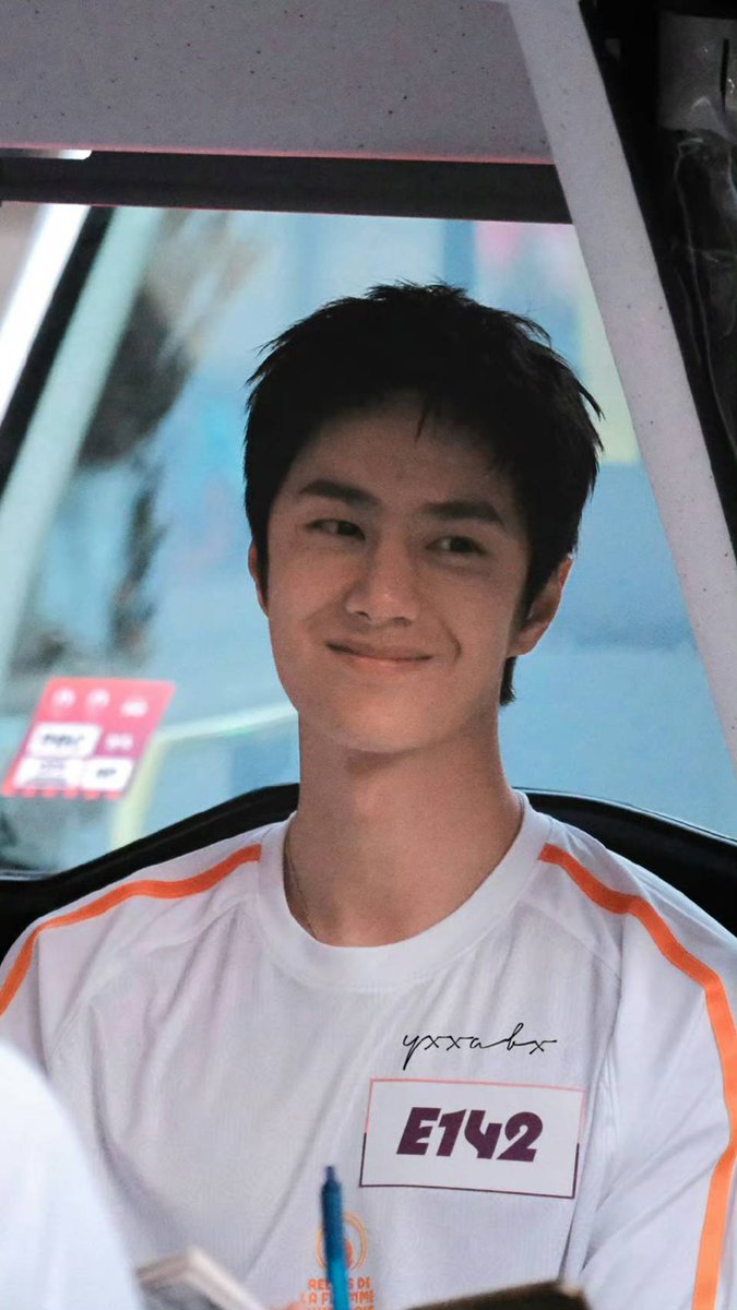 DaDa_N_NS's tweet photo. ยิ้มหวานนนน 😍😍

YIBO OLYMPIC TORCHBEARER
#YIBOxParisOlympics2024
#WangYibo_Olympic2024 https://t.co/q5akaa1UTr