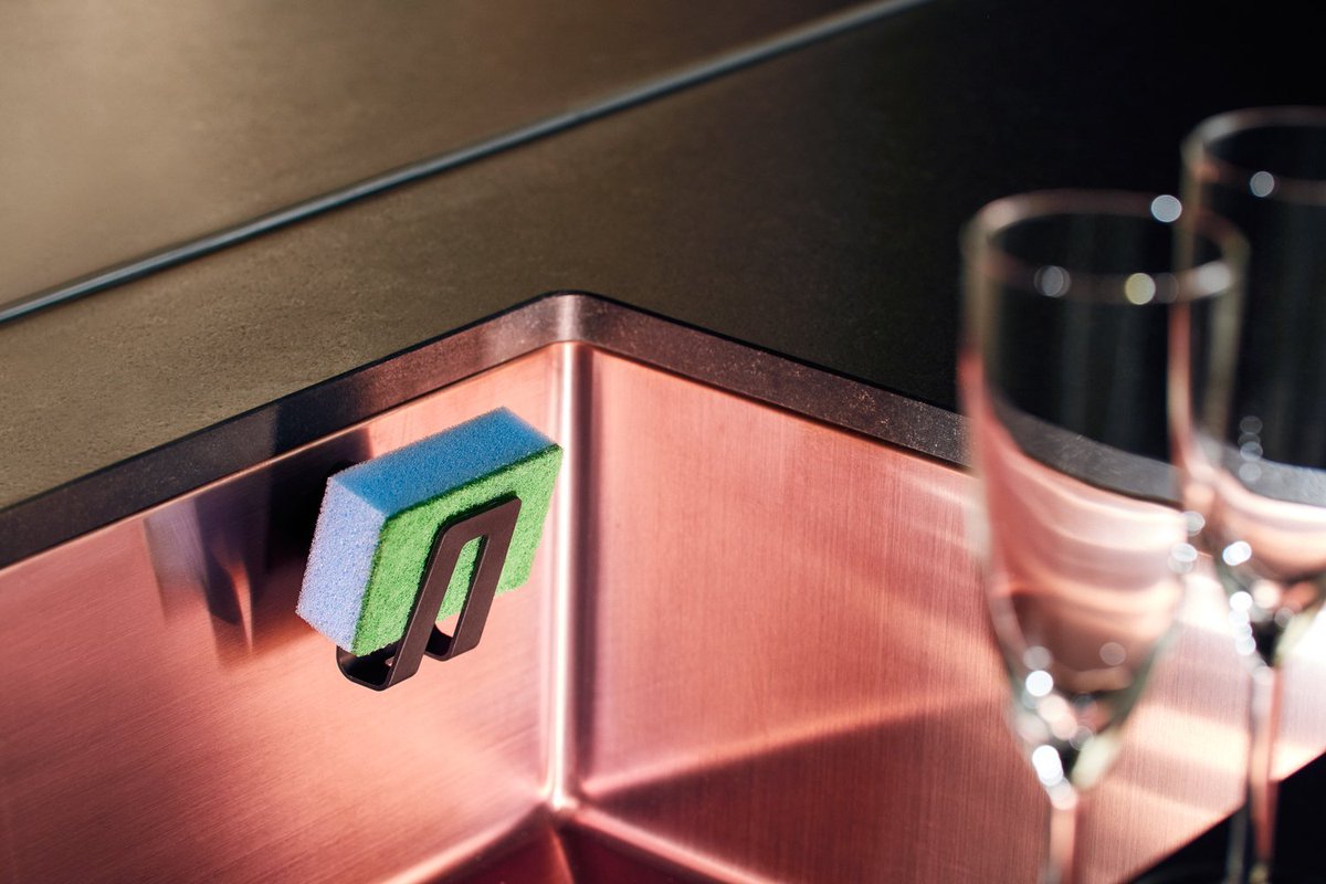 purchpad's tweet image. Say goodbye to sink clutter and hello to kitchen organization with the Happy Sinks Magnetic Sponge Holder. Keep your sponge within reach and your space sleek with this biocomposite beauty! 🧽✨ #HappySinks #OrganizedKitchen
 Product -&amp;gt; happy-sinks-eu.sjv.io/c/5396608/1565…