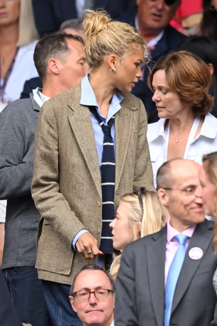Zendaya in Ralph Lauren at Wimbledon ! ✨