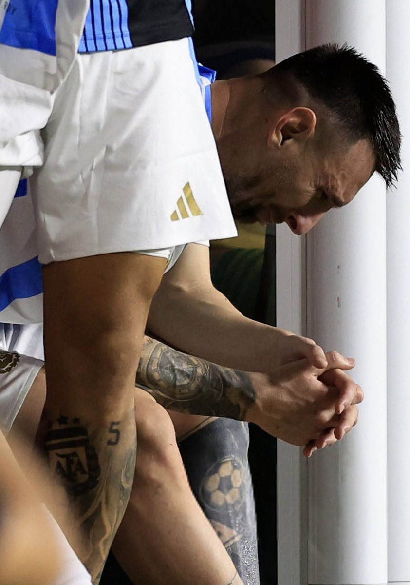 Mario Riveretti 🎩 tweet media