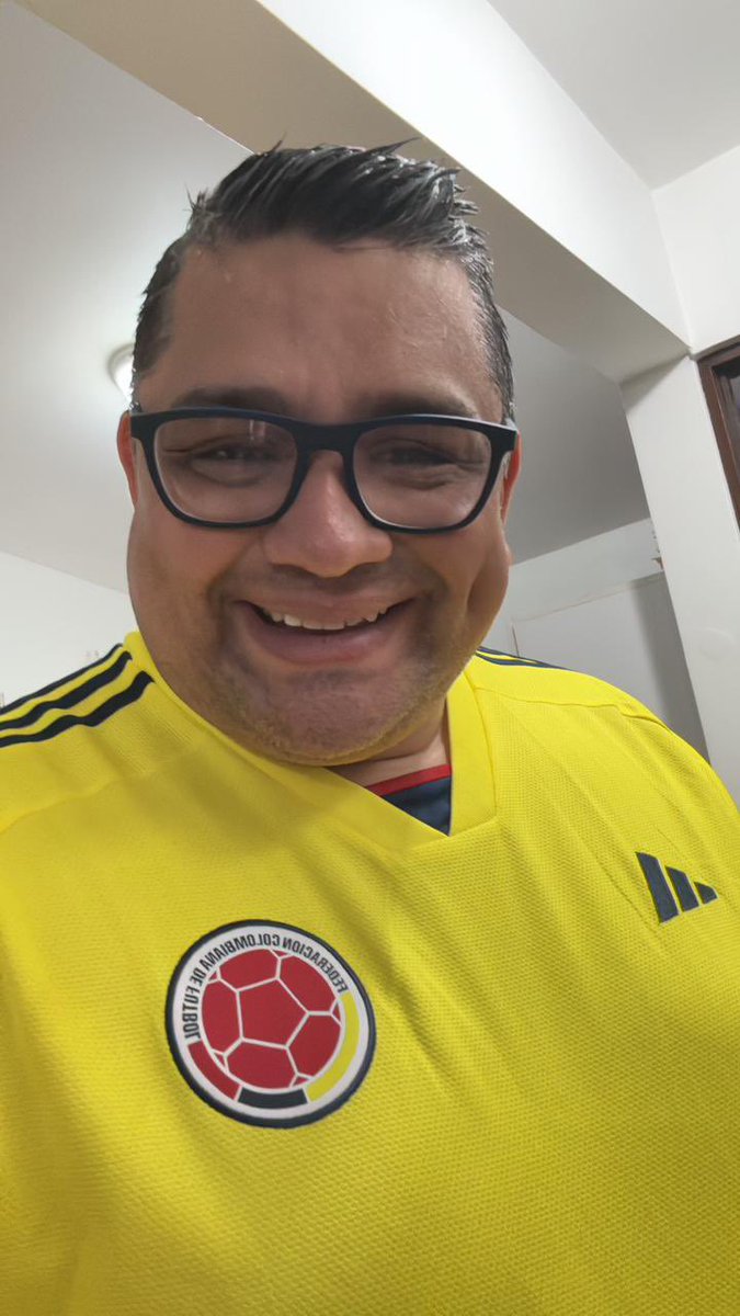 tdmascrc's tweet photo. No quería llegar a esto pero es lo único que me queda https://t.co/SFOBGPvtMg