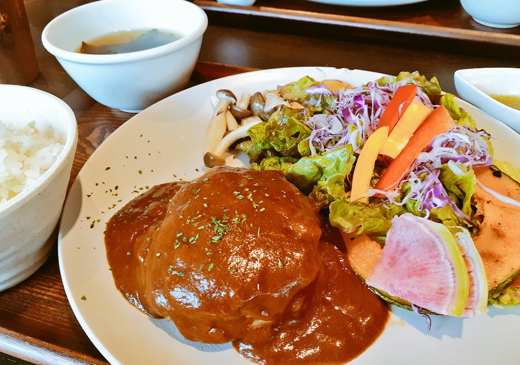menchan1130's tweet photo. 食うぞぉー俺は食うぞぉ
#BOSKE https://t.co/KiS5Crtuqw