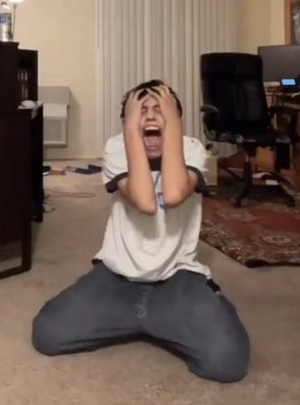 silverparrish's tweet image. el trato era que nos bancábamos a milei y a la selección le iba bien