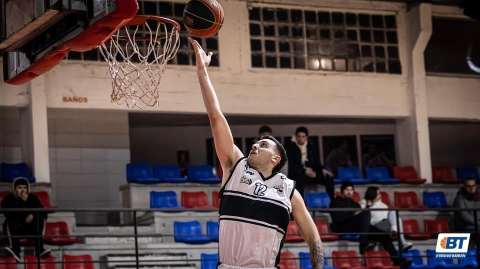 #DTAxBT | UN REGALO MUY BELLONI

En el Día del Padre, Defensores de Maroñas le regaló un triunfo a su gente ante Capurro mediante una gran remontada.

📝 <a href="/Cristiaan014/">Cristian Yañez</a> 

👉🏻 wp.me/p6K7W2-SHI