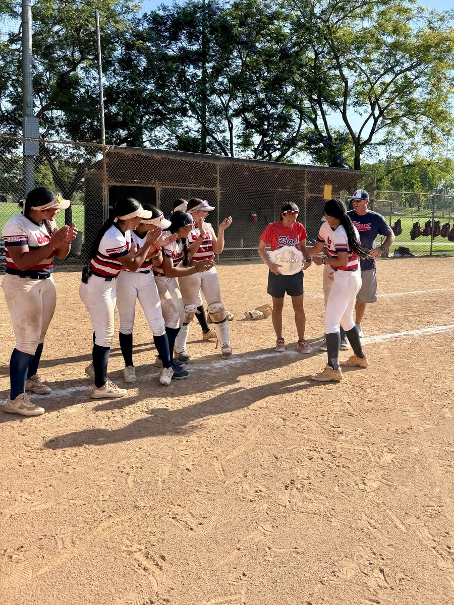 Congratulations to both of our #ChampCupElite 18U finalists!

𝓒𝓱𝓪𝓶𝓹𝓲𝓸𝓷𝓼: Las Vegas Blast
𝓡𝓾𝓷𝓷𝓮𝓻-𝓾𝓹: Athletics Mercado Gurrola
