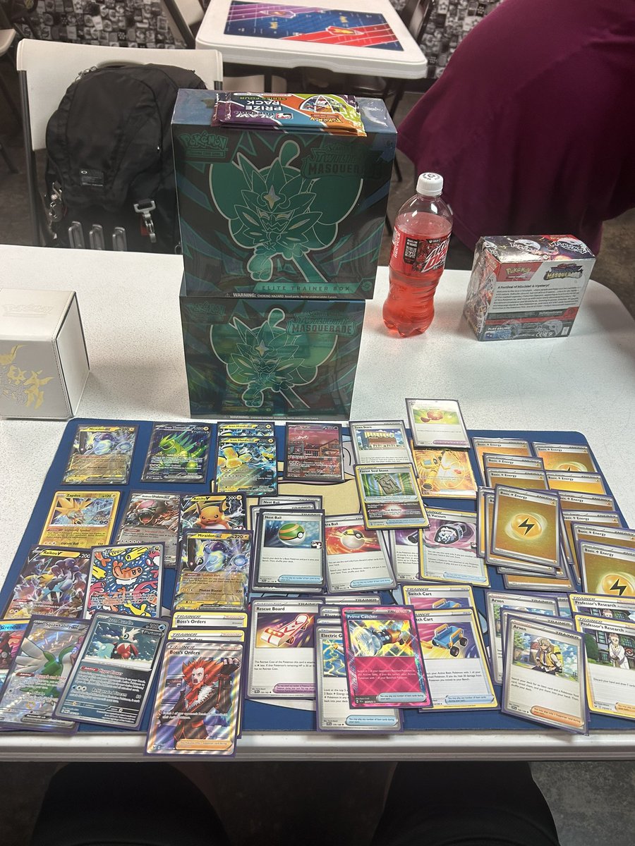comicsolution54's tweet photo. Won a Baton Rouge League Cup today with Miraidon Ex and Iron Hands at The Rogue Games in Baton Rouge, LA!

R1 - Gardevoir - WLW
R2 - Lost Box - WLW
R3 - Gardevoir - LWL
R4 - Ancient Box -LWW
R5 - Charizard LL

Top Cut
Future Box - LWW
Gardevoir - WW
Lugia - WW https://t.co/VbeHwLZZK9