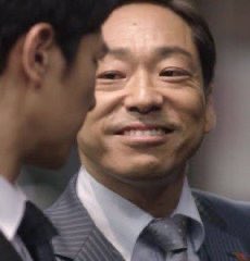 「へぇ〜、最近ガンダムゲーにハマってるんだ。何やってるの?(せいぜいバトオペかVSとかだろ)」

「⁉️ターゲットインサイト⁉️⁉️」 