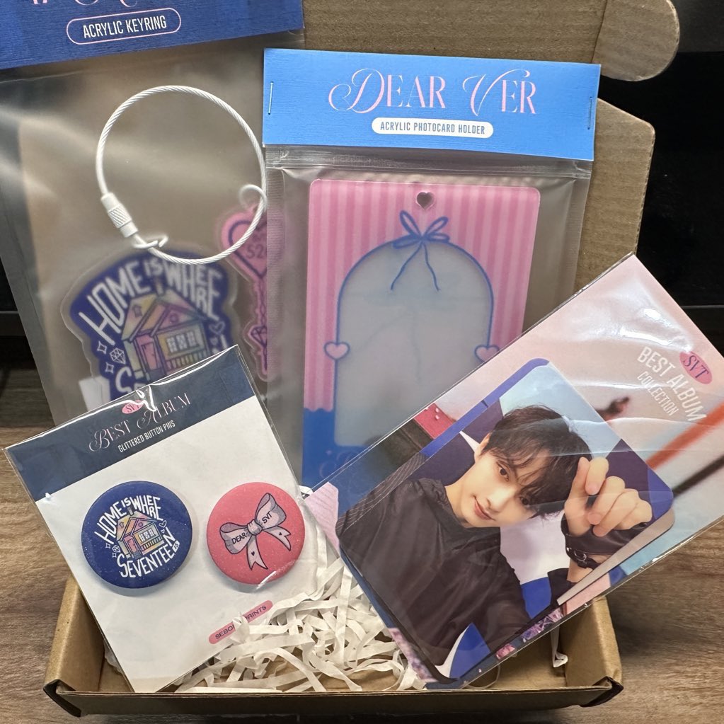 fernhuuui's tweet photo. happy mail from @sebong_prints β¨TYSM π€ the packaging is so mwah, parang ayaw ko buksan. ganda din ng freebies, so high quality. also your updates on the orders are so appreciated. everything is so pretty!! π€ #sebongfeedbacks https://t.co/sYUcRyK9rG