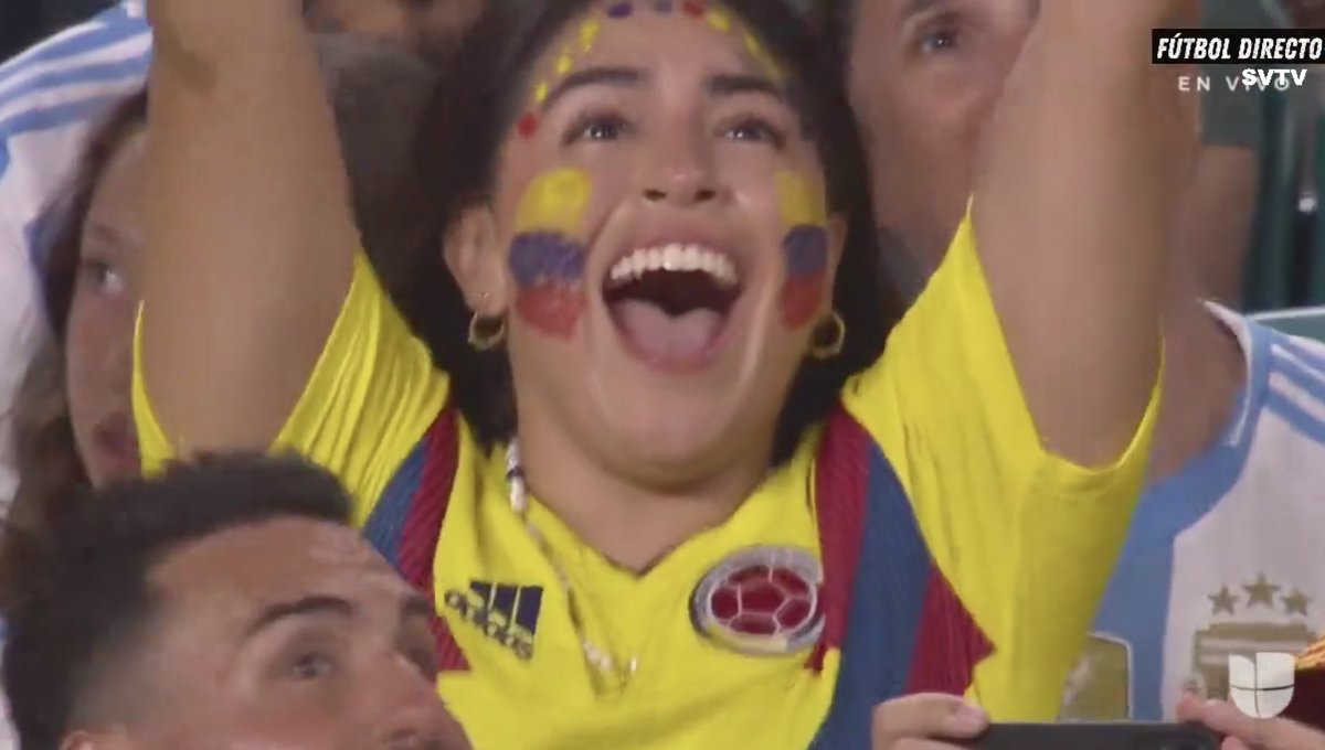 finanzacontable's tweet photo. Se juega el 2do Tiempo Extra 107
Cambios en 🇨🇴
Final #CopaAmerica2024
Argentina 🇦🇷 0 🆚 0 🇨🇴Colombia
#LaAlbiceleste #LosCafeteros
🏟️ Hard Rock Stadium, Miami
#CopaAmerica2024 #Argentina #Conmenol #Colombia #Fútbol #VamosArgentina #VamosColo https://t.co/M4ELUYPlEC