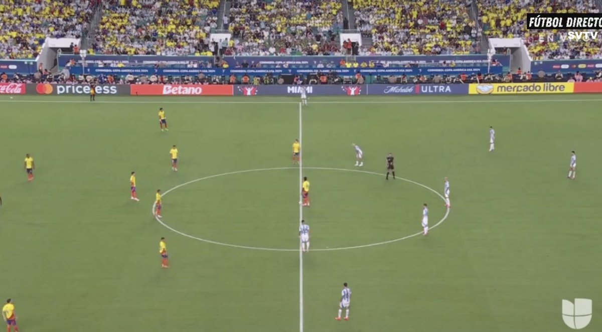 finanzacontable's tweet photo. Se juega el 2do Tiempo Extra 107
Cambios en 🇨🇴
Final #CopaAmerica2024
Argentina 🇦🇷 0 🆚 0 🇨🇴Colombia
#LaAlbiceleste #LosCafeteros
🏟️ Hard Rock Stadium, Miami
#CopaAmerica2024 #Argentina #Conmenol #Colombia #Fútbol #VamosArgentina #VamosColo https://t.co/M4ELUYPlEC