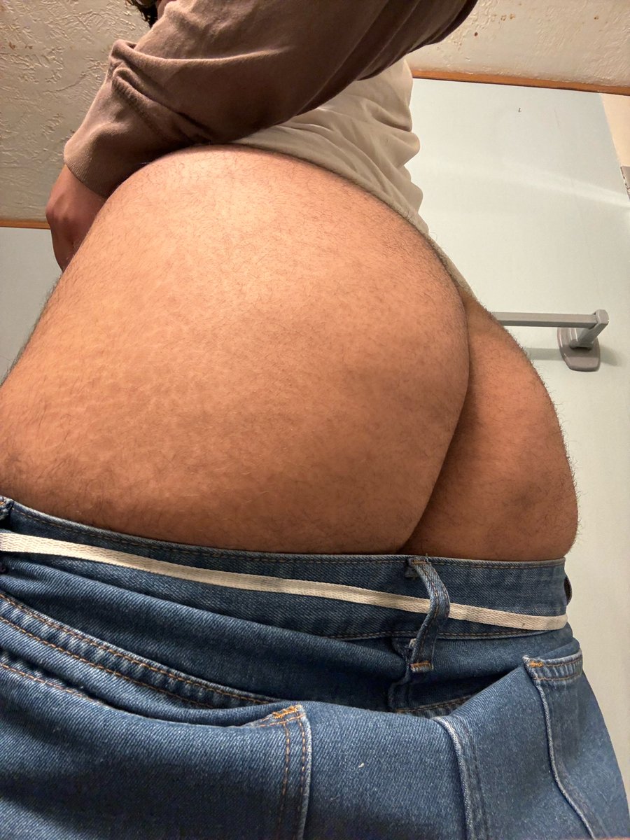 papiclaps's tweet photo. My shorts keep slipping 😖 #thick #thickass #bigbooty #bottom #thickboy #chub #thickbottom #bussy #phatass #fatass #taint #gayass #nsfw #ass #gaylatino #gayblack #gaymexican #gaymer #dmvfreaks #califreaks #texasfreaks #straightbait https://t.co/ZZ9iGYsMni