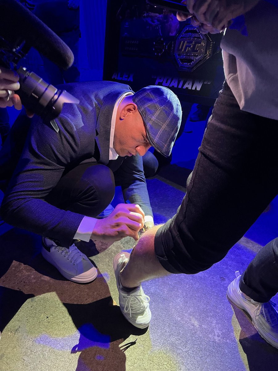 Willba_00's tweet photo. CHAMA! 🔥

Poatans melbourne tour https://t.co/yIGhscqpua