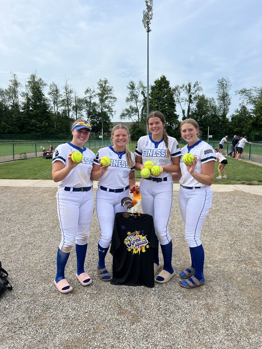 emmemeyering's tweet photo. This team put up an amazing fight this weekend! So extremely proud of all the effort everyone gave. Here are my overall stats…
hitting:
.333AVG
.500OBP
3RBI
1HR❗️
fielding:
12TC
1.000FPCT❗️

Special shoutout to @JordanEmpie because it was her birthday weekend! https://t.co/Ahx9IlNDJl