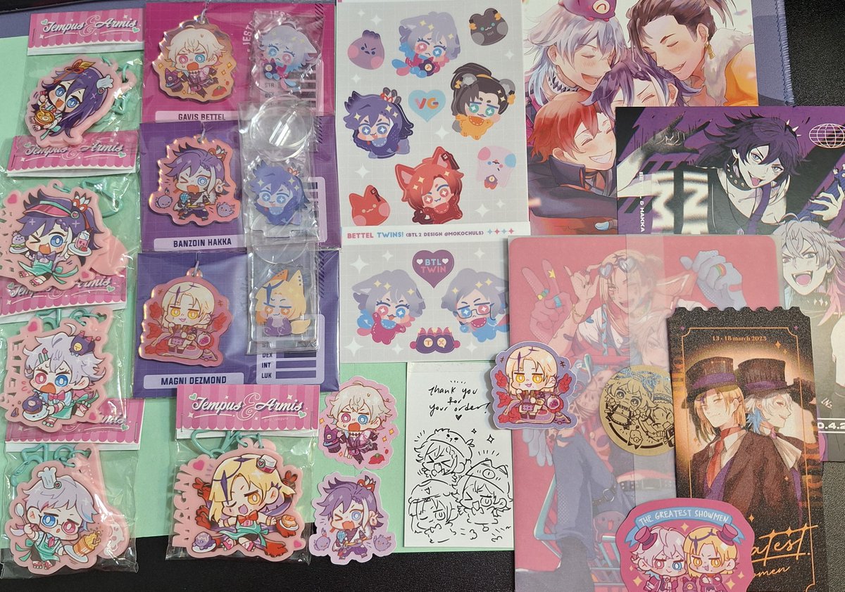 D_issimulate's tweet photo. My order from @riz_tempura arrived! aaaa it's all so cute and I can't stop looking at it 🥺💕Big thanks to the mailman who dropped off my package literally the day after a hurricane hit my area 😆 https://t.co/ZSVdljKAh2