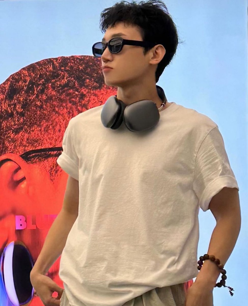 nugubgs_'s tweet image. YUCHEN (former JWIIVER) has created a new Instagram account for him to regularly post singing videos!

Follow him here: instagram.com/yuchen_vo

#YUCHEN #JWIIVER