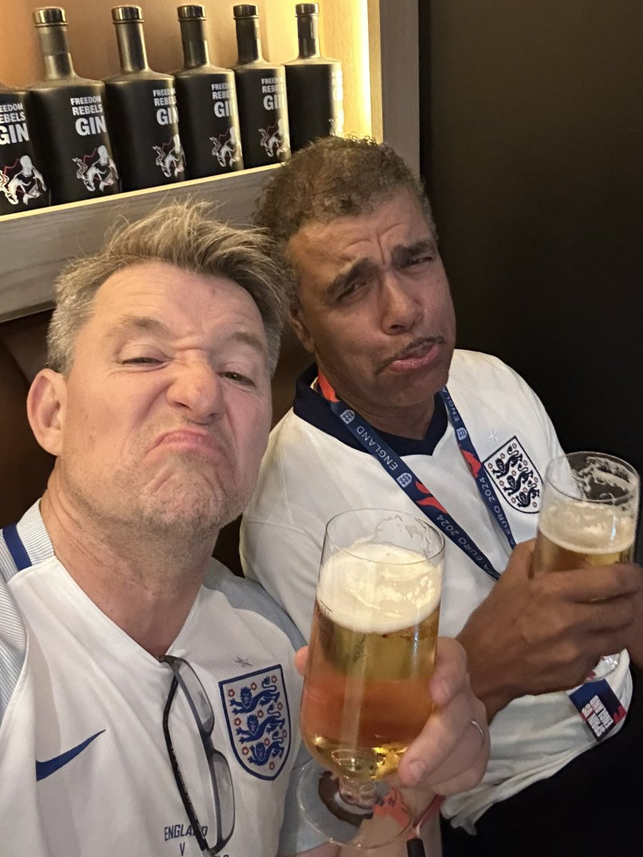 Not the result we wanted but <a href="/chris_kammy/">Chris Kamara</a> and I are drinking hard through it thanks to @SteveSpeirs4 advice! So proud to see our boys in the final- amazing support in the stadium and from all of you!! Surely next time 🤞????!!!