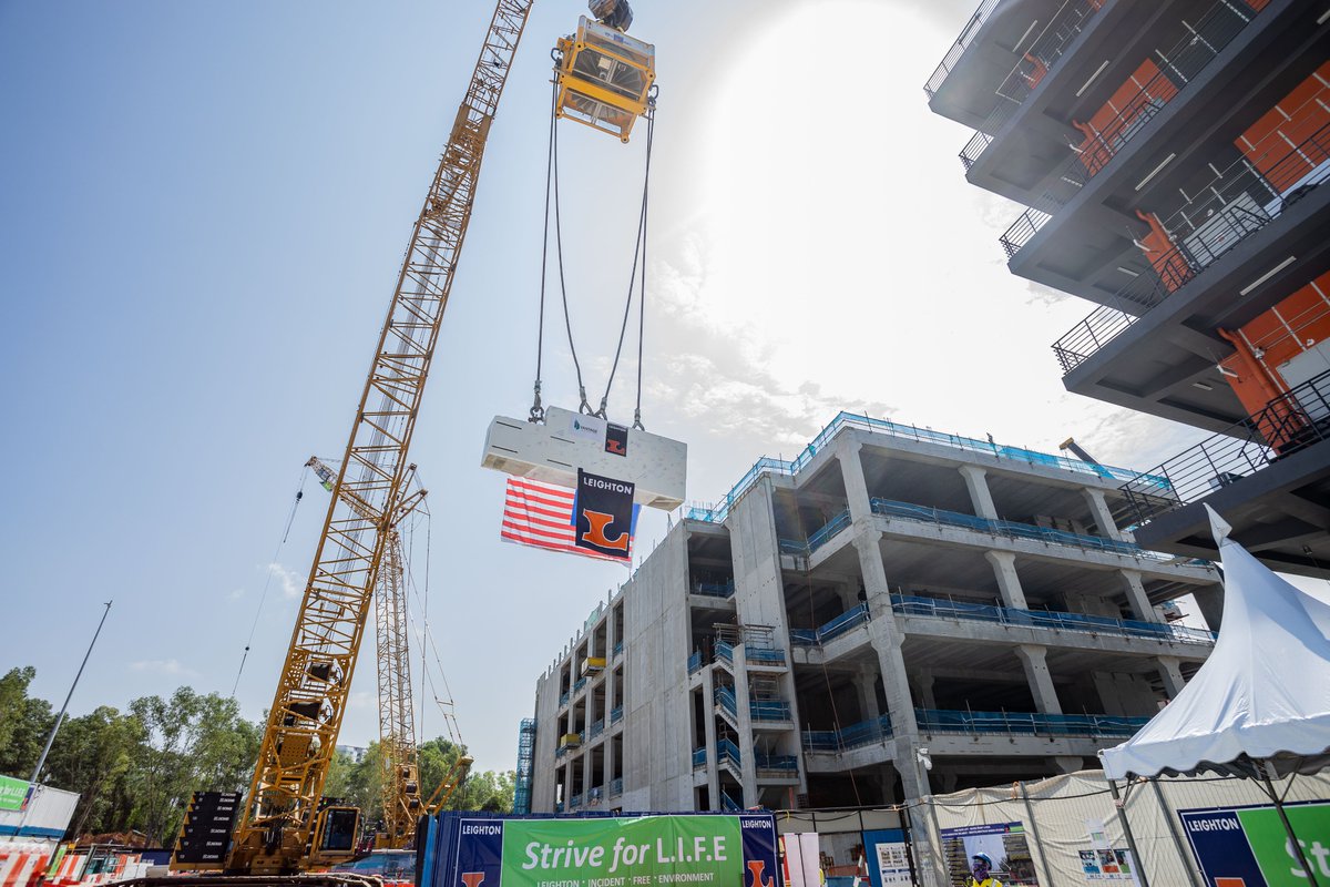 VantageDC's tweet photo. We recently celebrated the topping-out of our KUL14 data center in Cyberjaya, Malaysia. The 16MW facility is the largest on our KUL1 campus and is scheduled to open in early 2025. Congrats to the entire team on this milestone! https://t.co/zdThXJs2tS