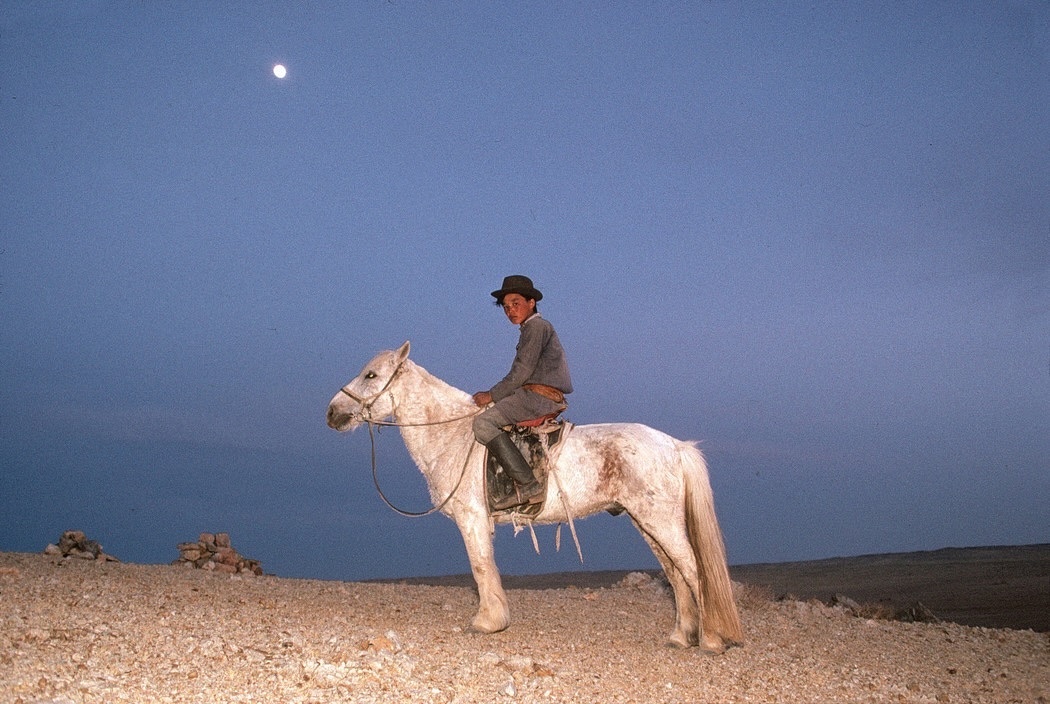 Boy on horse, Mongolia, 1990. Photographer Gueorgui Pinkhassov.