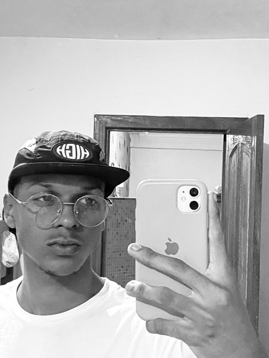 ☆ oɐ̰ſ 💢 tweet media