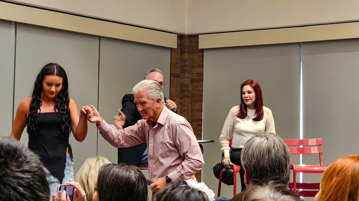 Preslie Grace and  I got to personally thank <a href="/Cilla_Presley/">Priscilla Presley</a> and sharing how Preslie got her name thanks to Patrick Duffy at an event this weekend 💜 Ms. Presley, I agree with you that my daughter has a beautiful name <a href="/PPritchett2027/">Preslie Pritchett</a>