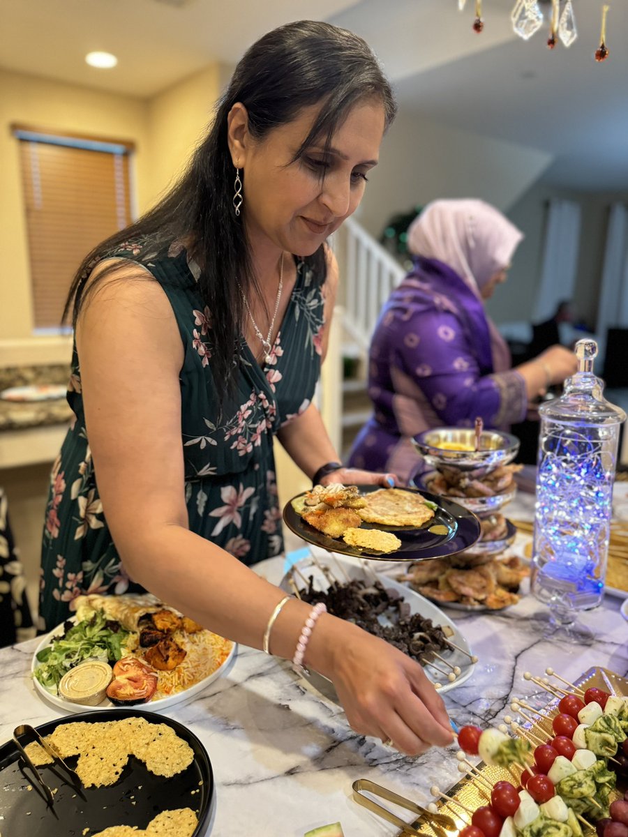 Once again, proving that nothing unites strangers like amazing food.

Big thanks to WACLV Board Member, Mijung Lombardi, for hosting our group of 10 IVLP delegates from Africa, Europe, and SE Asia.

We dove into homemade Korean deliciousness.
#dinnerdiplomacy #globaltiesus #IVLP