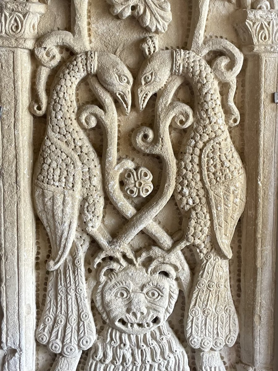 LisaKSalerno's tweet photo. Fun little excursion to the Hammond Castle Museum today. Nice collection of Medieval art among other things. Worth checking out! #art #artlover #museumgeek 🏰 https://t.co/Qdh5Bvd3m0