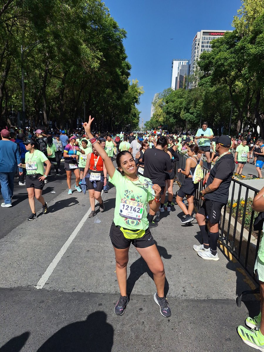4lezka's tweet photo. Este 21k me gusta muchísimo y poder correrlo una vez más me hizo el día, el mes, el año. Gracias #MedioMaratón #bbva y toda la gente que estuvo apoyando, son increíbles @emocionD #mipasionescorrer #yoelegicorrer #soycorredora https://t.co/kvihNZyhFT