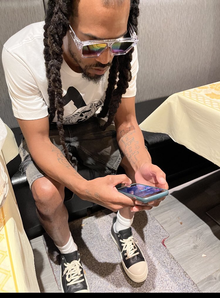 Juggin 🦅 tweet media