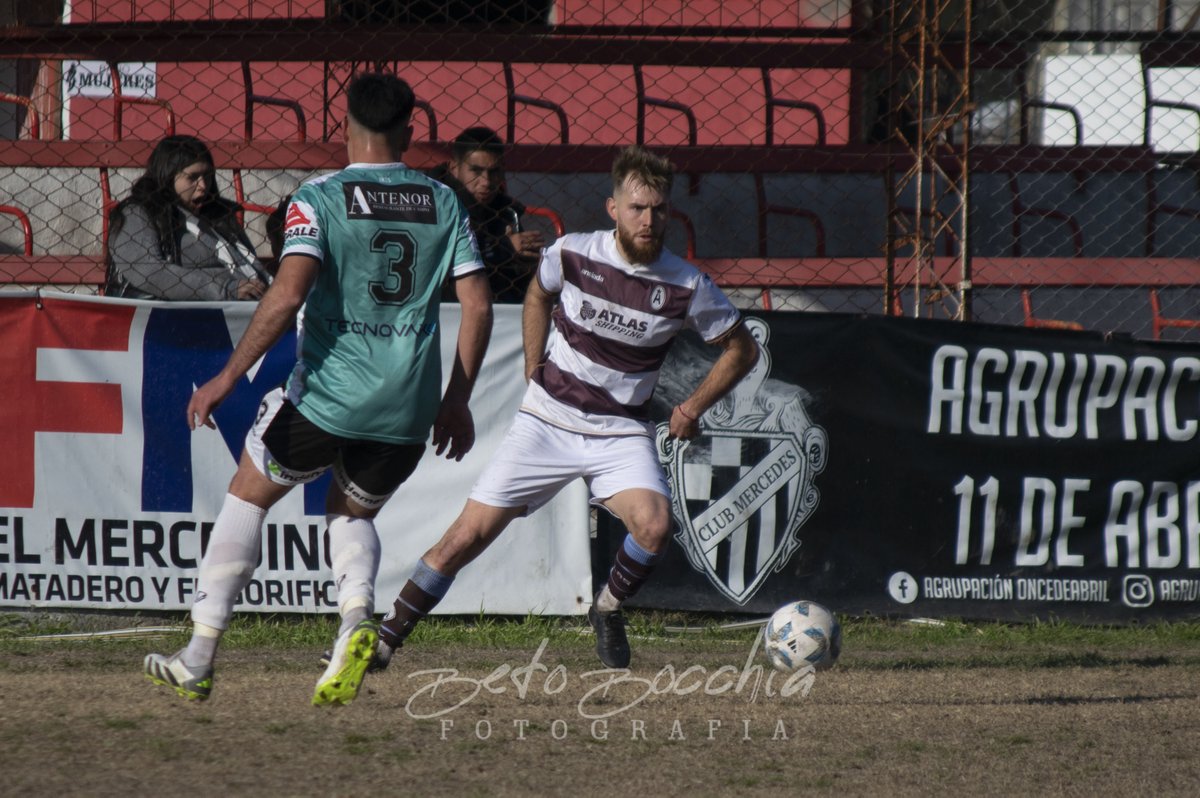 DE TRANSICIÓN
Atlas perdió en su visita a Mercedes, que lo venció 1-0 en un partido con muy pocas llegadas y muy poquito fútbol.
Síntesis y fotos en el IG: <a href="/atlasmarron/">Atlas Marrón</a>
