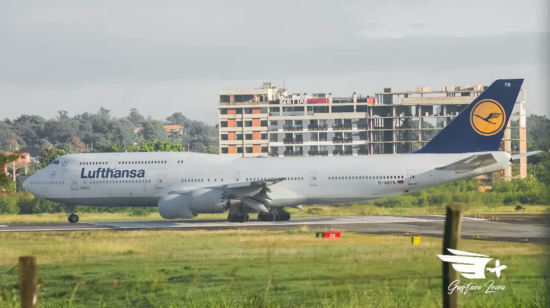 @sgaspotting_ (@sgaspotting1) on Twitter photo La gran sorpresa del día 😍
La segunda visita en lo que va del año de la Reina de los Cielos en el <a href="/AeropuertoASU/">Aeropuerto Silvio Pettirossi</a> 🇵🇾
✈️ <a href="/Boeing/">The Boeing Company</a> 747-8i con registro D-ABYN de <a href="/lufthansa/">Lufthansa</a> 🇩🇪
📷 Excelentes fotos de <a href="/T0T0_leiva/">Toto Leiva</a> La gran sorpresa del día 😍
La segunda visita en lo que va del año de la Reina de los Cielos en el <a href="/AeropuertoASU/">Aeropuerto Silvio Pettirossi</a> 🇵🇾
✈️ <a href="/Boeing/">The Boeing Company</a> 747-8i con registro D-ABYN de <a href="/lufthansa/">Lufthansa</a> 🇩🇪
📷 Excelentes fotos de <a href="/T0T0_leiva/">Toto Leiva</a>